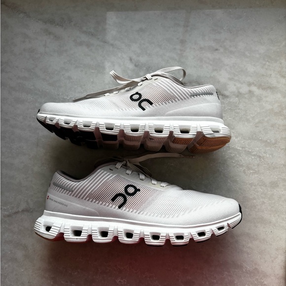 On Cloud 6 Push Running Women's Sneakers Pearl/Sandstone Size 9 - Picture 3 of 4